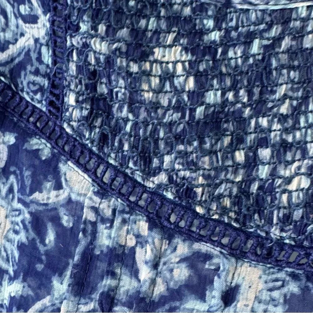Abercrombie Kids Girl’s Blue Sheer Floral Smocked Blouse Boho Cottagecore Size M